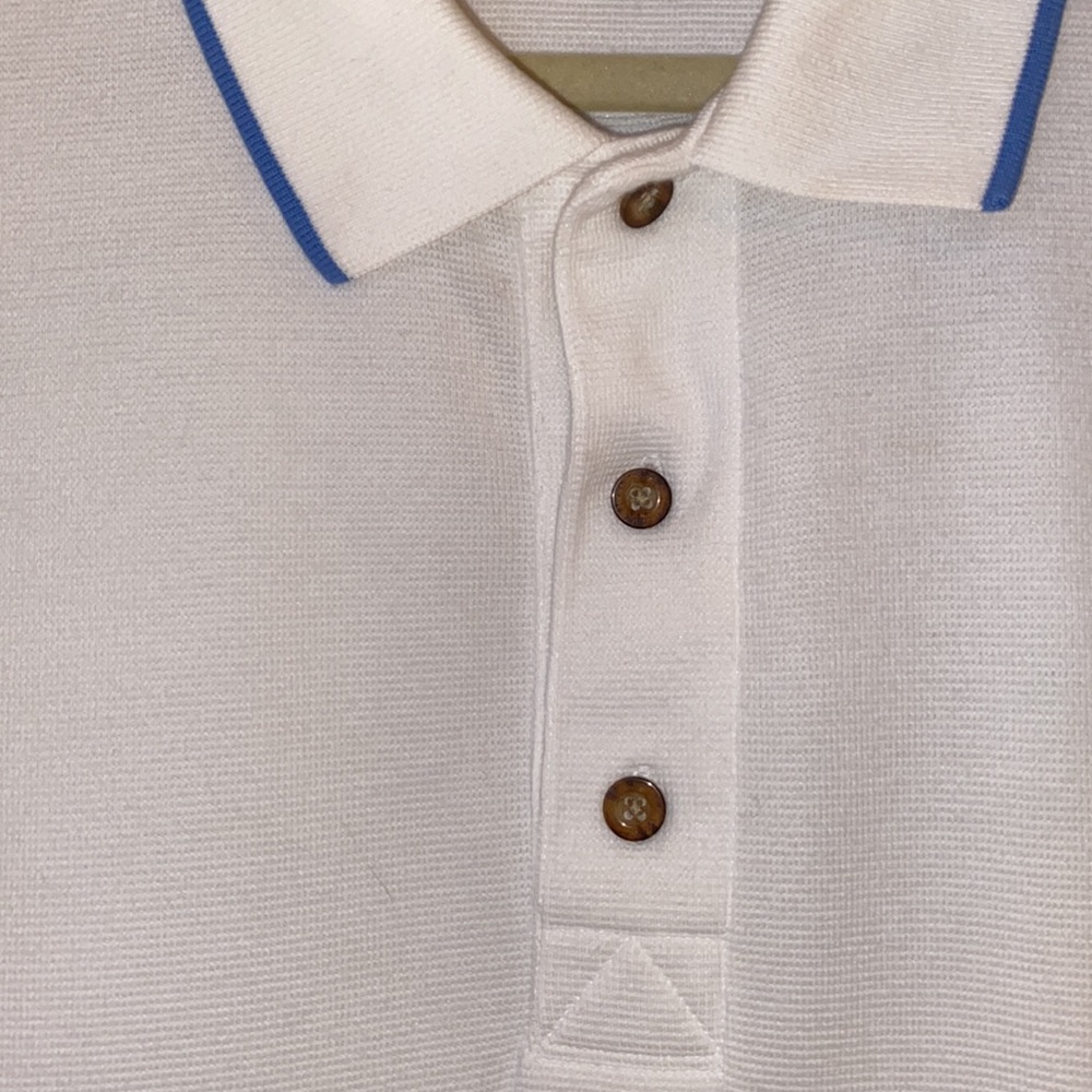 Greg Norman White Men’s Polo Shirt - Medium in Excellent Condition - Picture 10 of 16